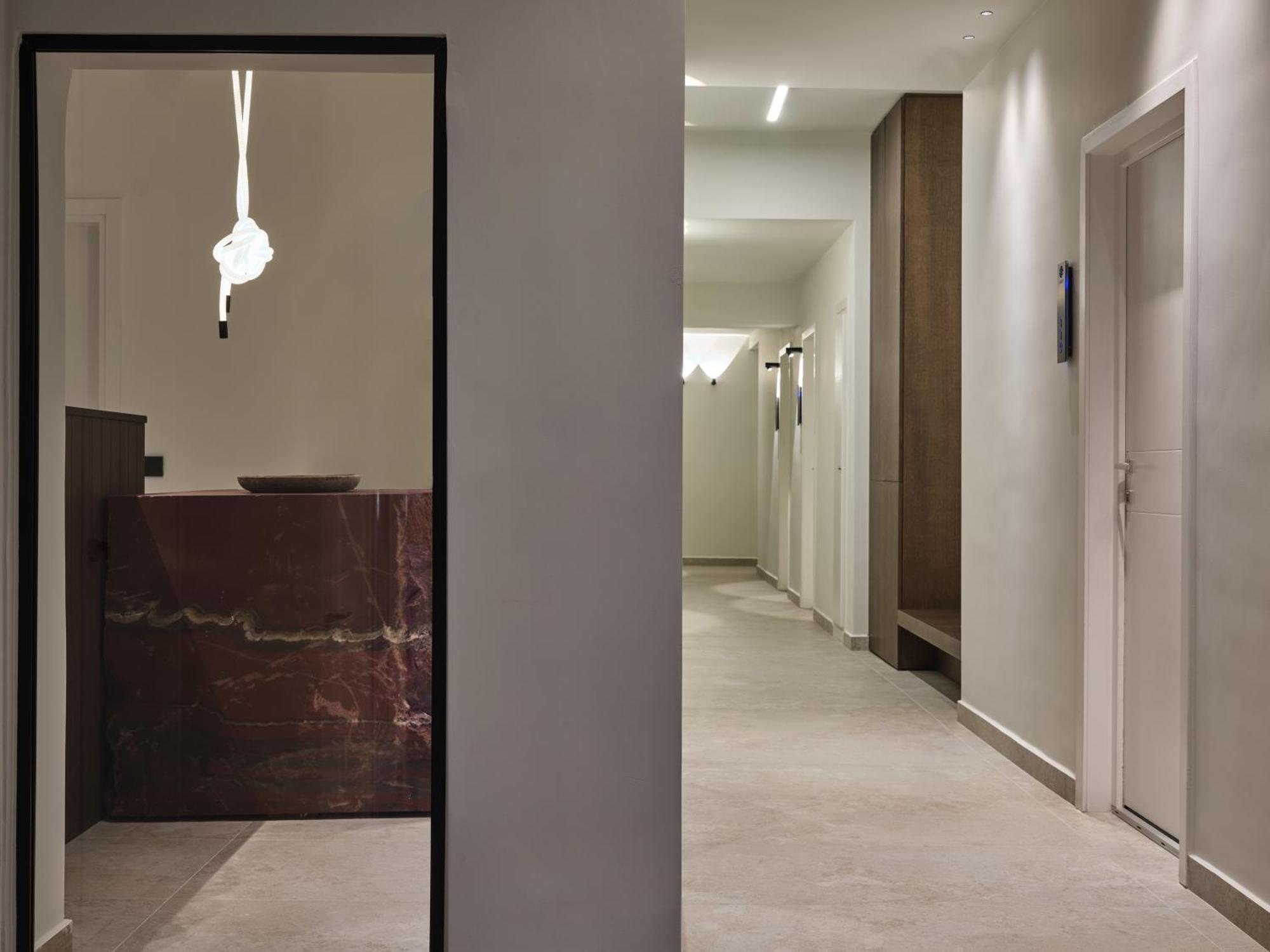 Loizos Stylish Residences Aparthotel 3*