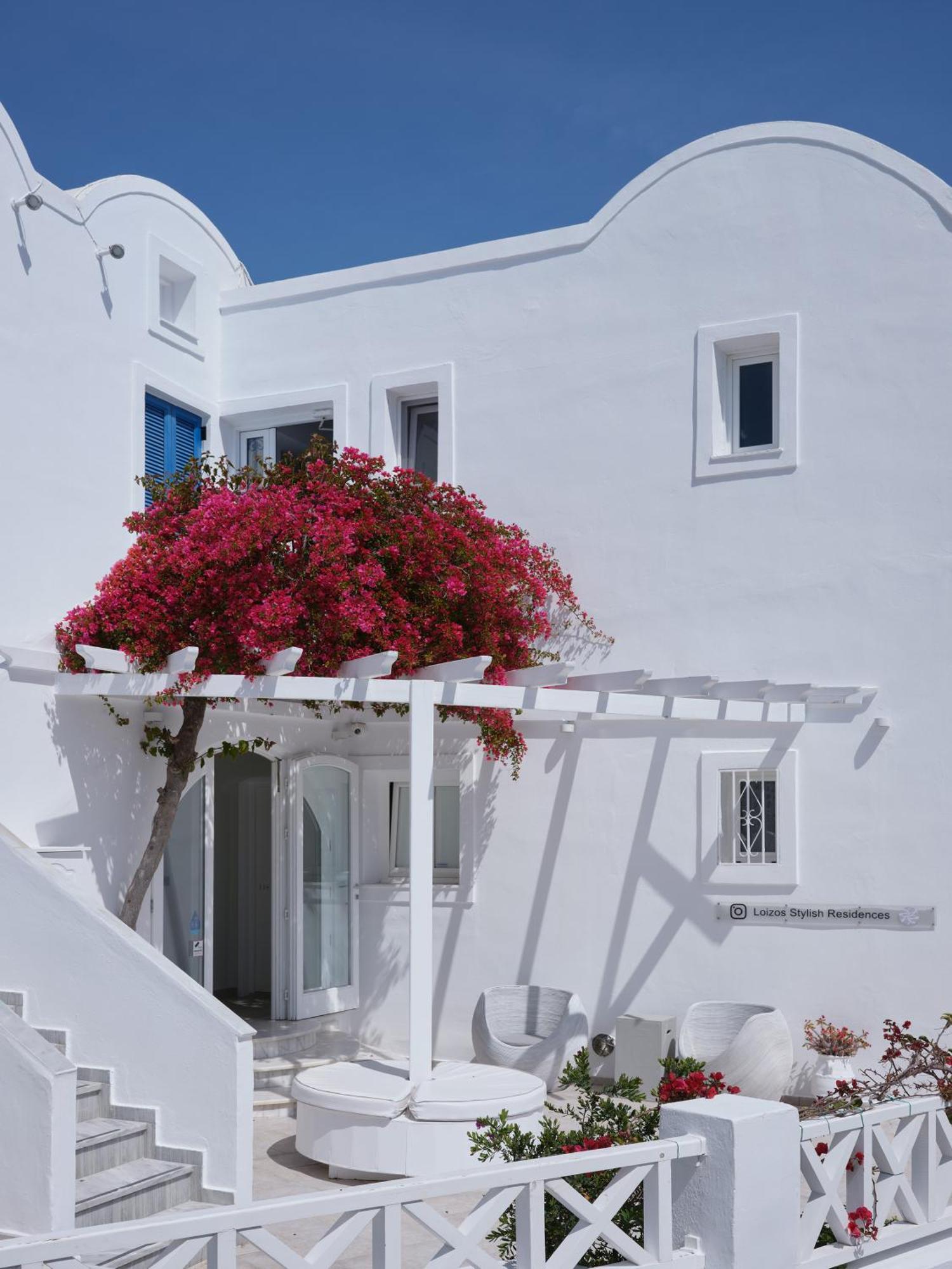 Loizos Stylish Residences 3*
