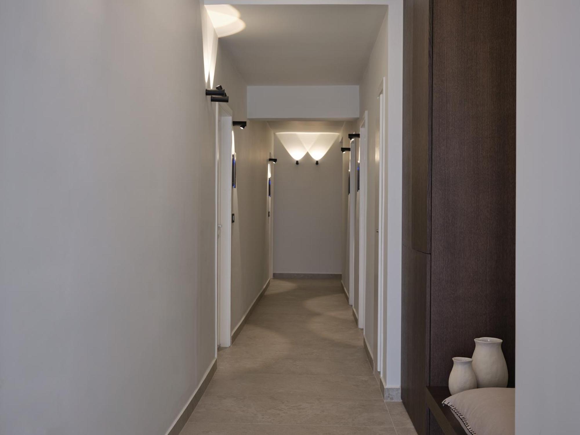 Loizos Stylish Residences Aparthotel 3*