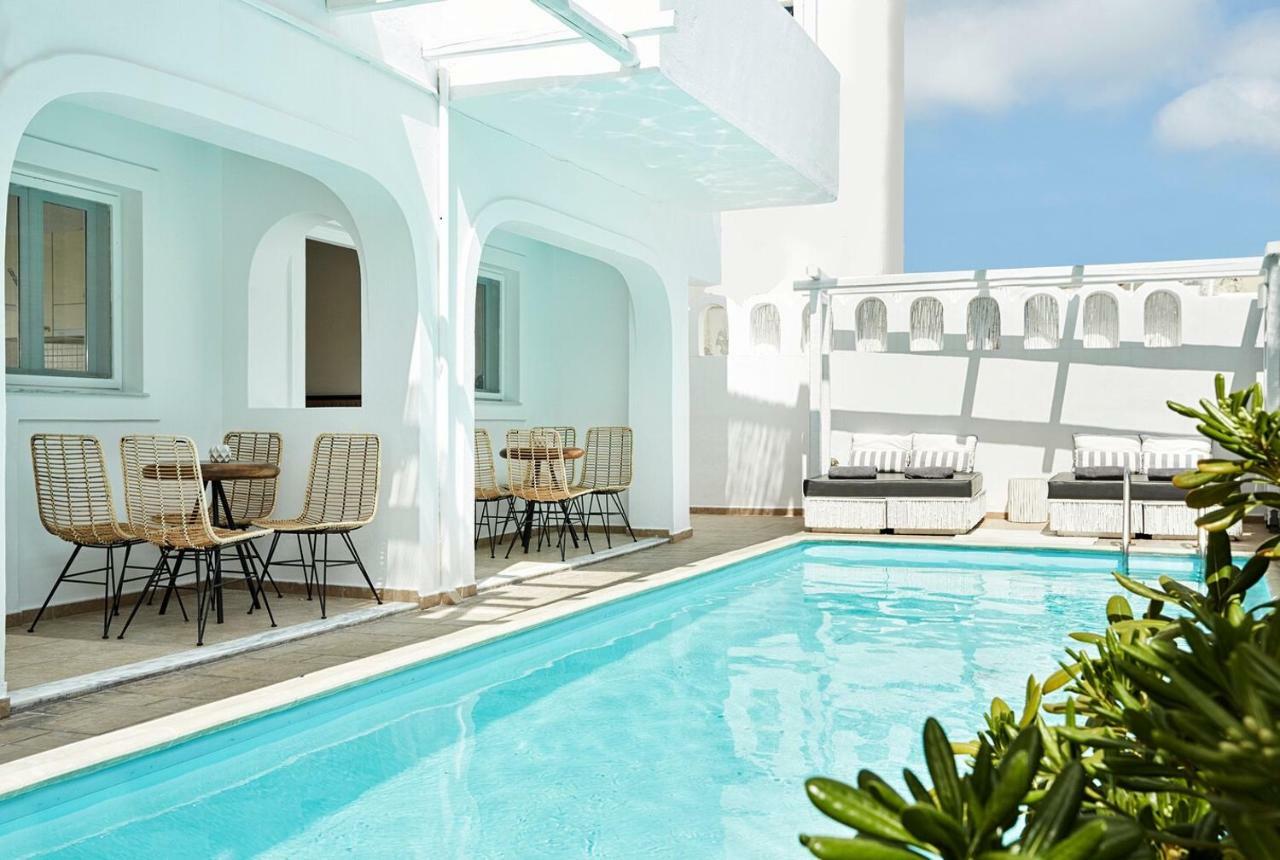 Aparthotel Loizos Stylish Residences Firá